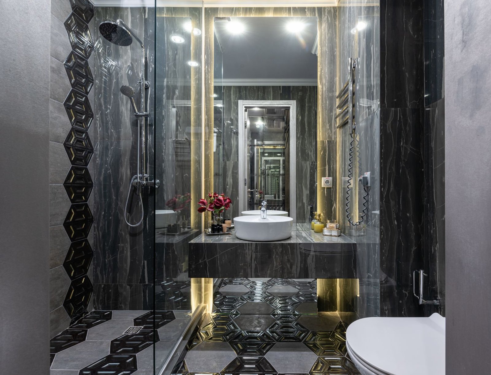 Luxury bathroom interior design Dubai 2026 — renovation cost guide by finish, fixture and size
