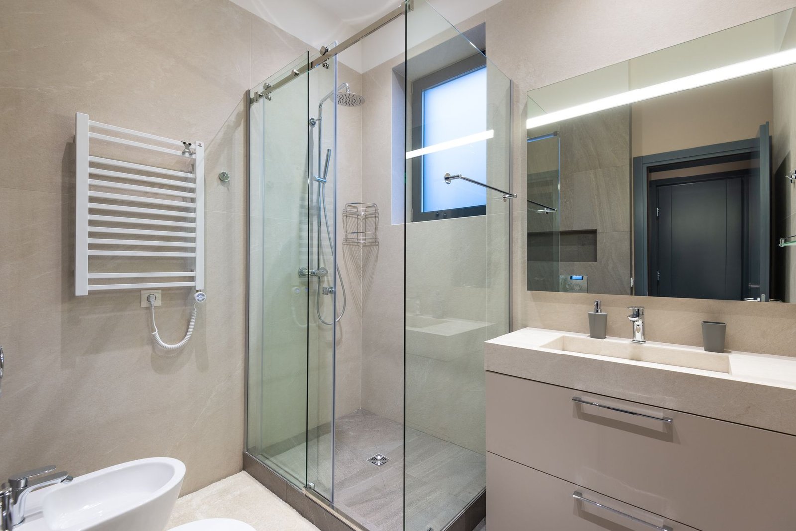 Modern minimalist bathroom renovation Dubai 2026 — AED cost guide by size, finish and material